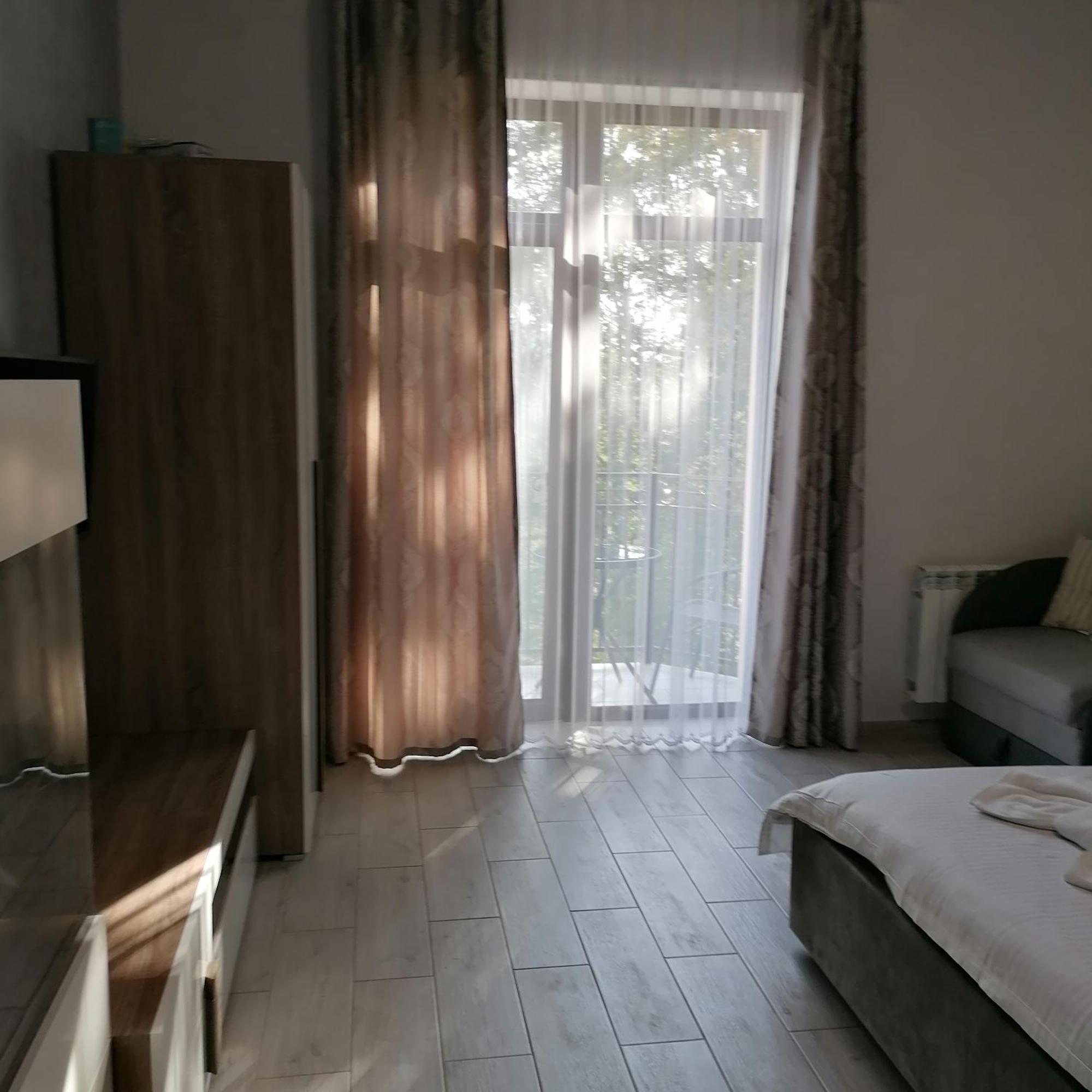Apartmán Карпатикайзервальд. Exteriér fotografie